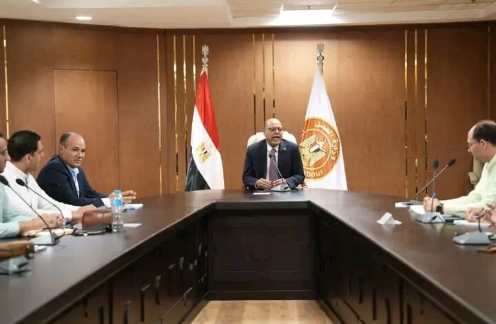 وزير العمل: في أول أيام تطبيق قانون العمل