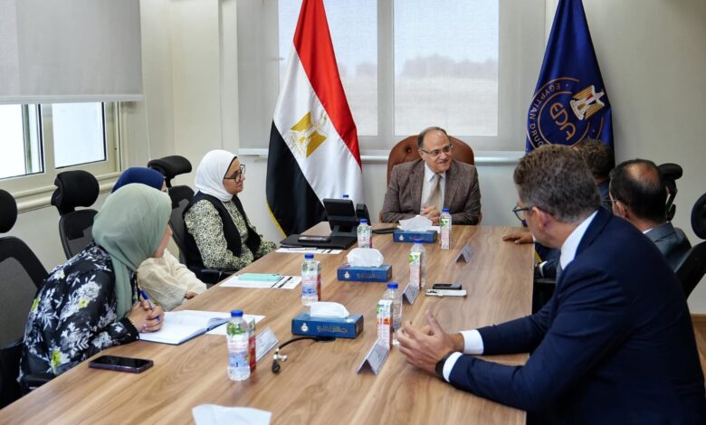 رئيس هيئة الدواء يعقد اجتماعًا مع شركة بيوجينيرك لتعزيز التعاون الدوائي