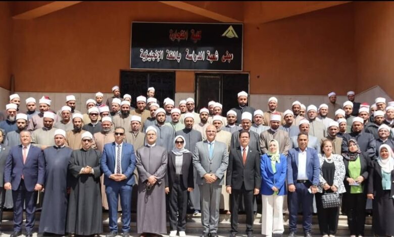 محافظ القليوبية يطلق مبادرة 'صحح مفاهيمك' من جامعة بنها لتعزيز الوعي والانتماء الوطني.