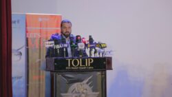 وأعلن المتحدث الرسمي بأسم الاتحاد الدولي للملاكمة العربيه حسام عبدالله آل عطيه ,أن البطولة ستشهد منافسات قوية من