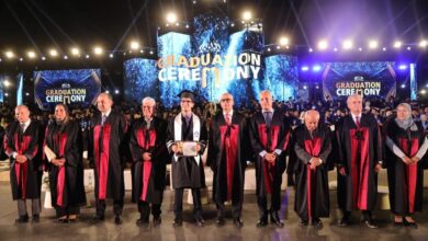 وزيرا التعليم العالي ووزير قطاع الأعمال يشهدان حفل تخرج الدفعة (71) بكلية الهندسة