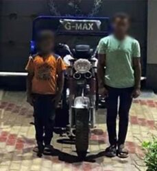ضبط طفل يقود "تروسيكل" بحركات خطيرة بالغربية وتحرير المحضر القانوني
