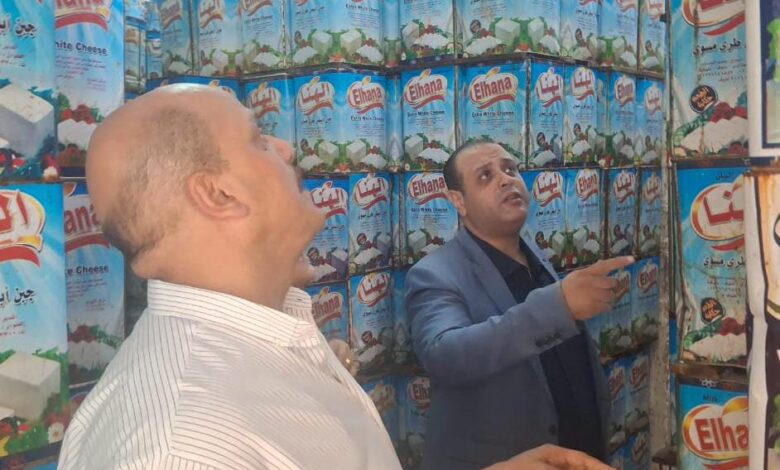 تموين شرق الإسكندرية تضبط ثلاجة حفظ مواد غذائية بدون ترخيص