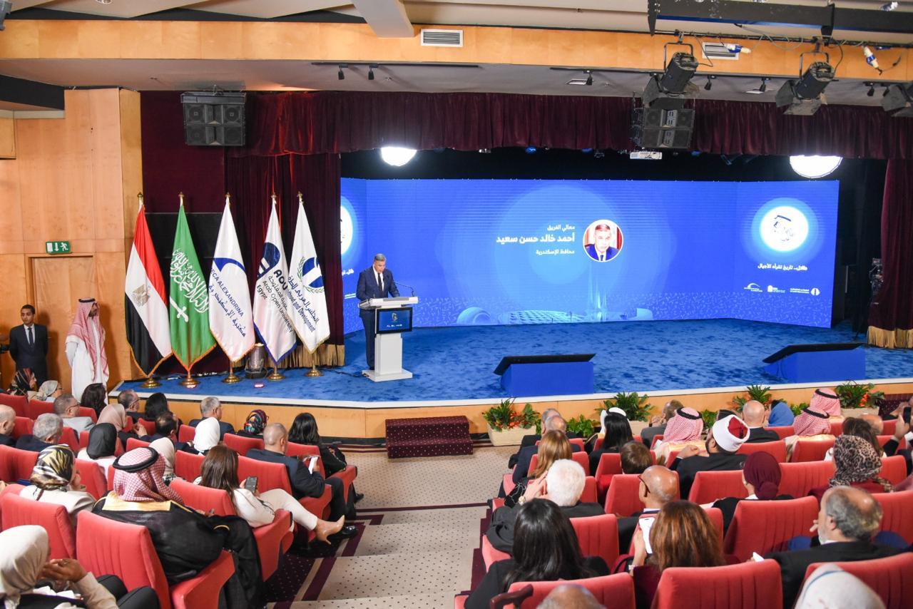محافظ الاسكندرية يشهد النسخة السادسة من معرض طلال بمكتبة الإسكندرية