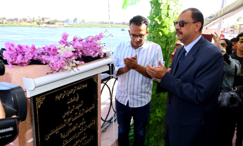 افتتح اللواء دكتور عبد الفتاح سراج محافظ سوهاج، اليوم، محطة رفع صرف صحي السماكين بطاقة 4 آلاف م³/يوم، والمرحلة الثانية من تطوير ورفع كفاءة كورنيش المنشاة بطول 1 كيلومتر