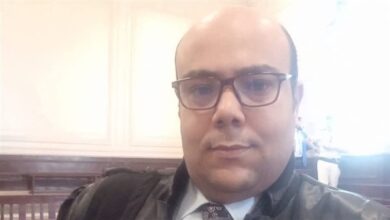 وفاة محامٍ خلال نقل نجله للمستشفى لإنقاذه من الموت
