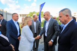 وزير التعليم ومحافظ الإسكندرية يفتتحان عددًا من المشروعات التعليمية الجديدة