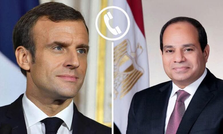 أجرى الرئيس السيسي، اليوم، اتصالًا هاتفيًا بالسيد إيمانويل ماكرون، رئيس الجمهورية الفرنسية.