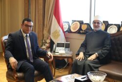 مفتي الجمهورية ووزير الإسكان يبحثان تخصيص مقرات لدار الإفتاء في المدن الجديدة