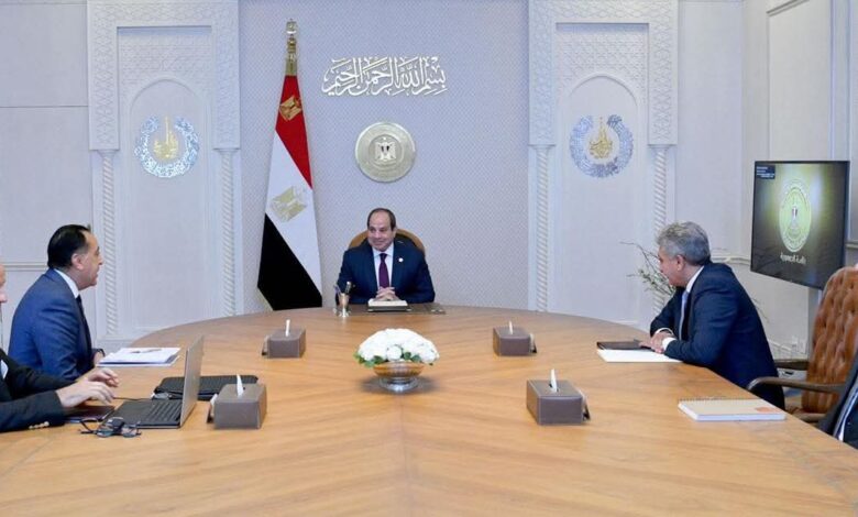 الرئيس السيسي إجتمع اليوم مع مدبولي، ووزير السياحة والآثار،و محمد السعدي