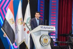 محافظ الاسكندرية ووزير الشباب يشهدا ندوة تثقيفية لقوات الدفاع الشعبي والعسكري إحتفالاً بنصر أكتوبر