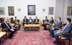 في أول زيارة منذ انتخابه مديرًا عامًا لليونسكو.. وزارة الخارجية تستقبل الدكتور خالد العناني. 