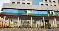 البنك الأهلي يفتتح في الرياض أول بنك مصري السعودية. 
