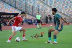 الأهلي يقتنص صدارة الدوري بثنائية بن شرقي وزيزو أمام الاتحاد السكندري