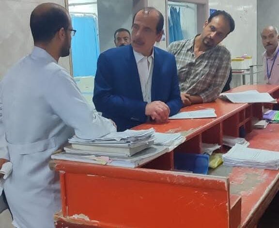 جولة ليلية مفاجئة نائب وزير الصحة بمستشفى حلوان العام