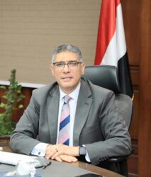محافظ الجيزة يخصص شاشات عرض كبرى بالميادين لمتابعة افتتاح المتحف المصري 