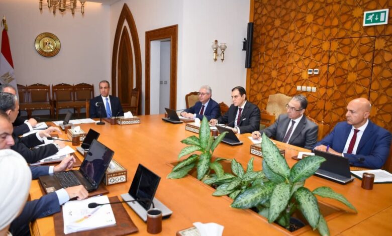 وزير الخارجية يتابع استعدادات الوزارة لافتتاح المتحف المصرى الكبير.