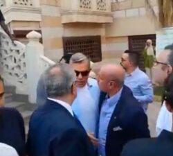 الخطيب وعبد الحفيظ.. أبرز الحاضرين في صلاة الجنازة على عم محمد الجارحي