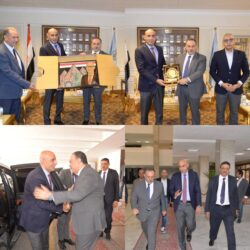 محافظ أسيوط يستقبل وزير التربية والتعليم خلال زيارته للمحافظة لتفقد المدارس ومتابعة سير العملية التعليمية