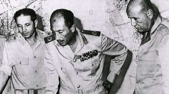 الزعيم والقائد