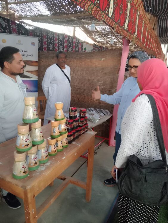 قنا تخطف الأنظار بمنتجاتها التراثية والزراعية في معرض "EGY AGRI" بالوادي الجديد