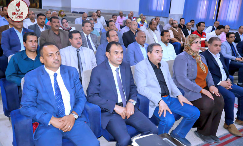 رأس اللواء دكتور عبد الفتاح سراج محافظ سوهاج، اليوم، الاجتماع التحضيري لتنفيذ التدريب العملي المشترك لمواجهة الأزمات والكوارث بمحافظة سوهاج " صقر 159 "