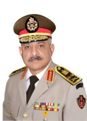 محافظ سوهاج يهنئ وزير الدفاع بمناسبة الذكرى الـ " 52 " لانتصارات أكتوبر المجيدة
