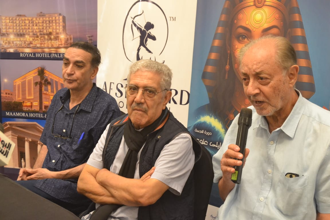 رضا الباهي بندوة تكريمه بالإسكندرية السينمائي السينما المصرية مهمة فى حياتي