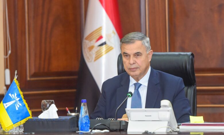 محافظ الإسكندرية يهنئ الرئيس السيسي والشعب المصري بذكرى انتصارات أكتوبر المجيدة