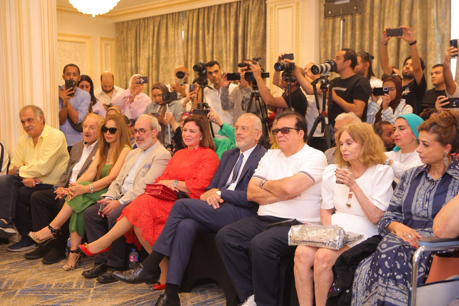 مشوار ليلى علوي في ندوة تكريمها بمهرجان الإسكندرية 
