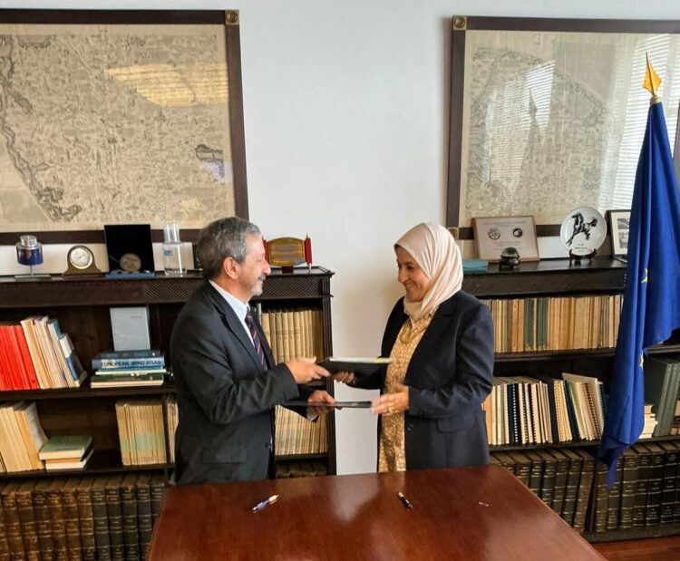 معهد علوم البحار يوقع مذكرات تفاهم فى مجال الاقتصاد الازرق بالسفارة المصرية بالبرتغال