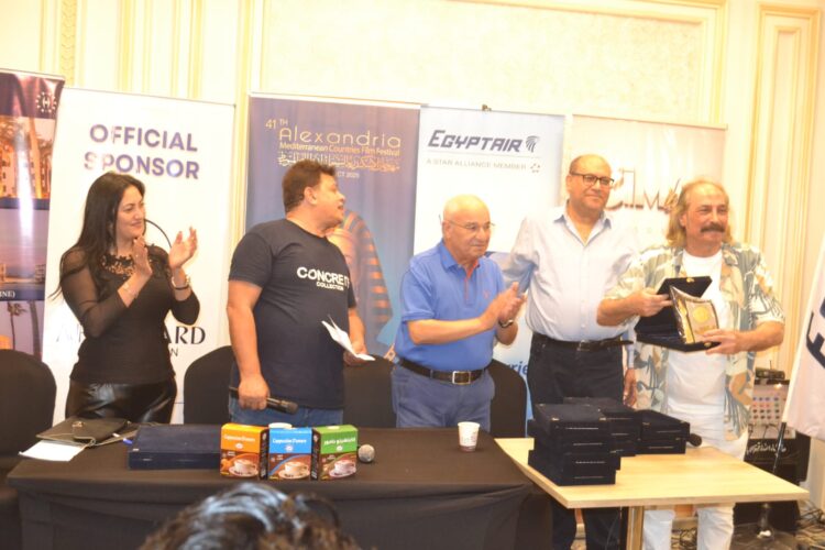 مهرجان الإسكندرية السينمائي الدولي يكرّم فناني ومبدعي الإسكندرية