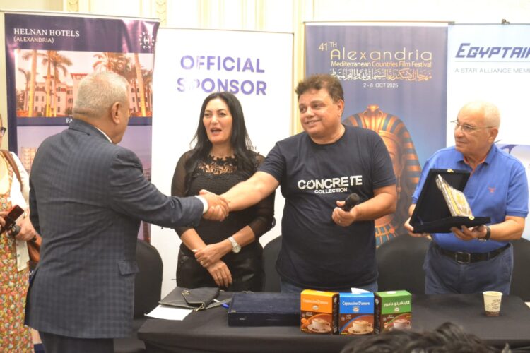 مهرجان الإسكندرية السينمائي الدولي يكرّم فناني ومبدعي الإسكندرية