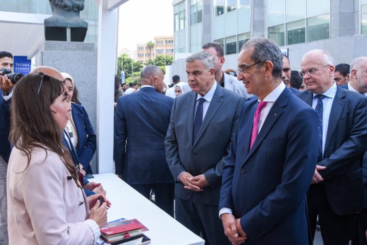 وزير الاتصالات وتكنولوجيا المعلومات ومحافظ الإسكندرية يفتتحان مؤتمر تكنى سميت
