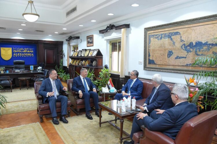وزير التعليم العالي ومحافظ الإسكندرية يشهدان تكريم المجلس الأعلى للجامعات