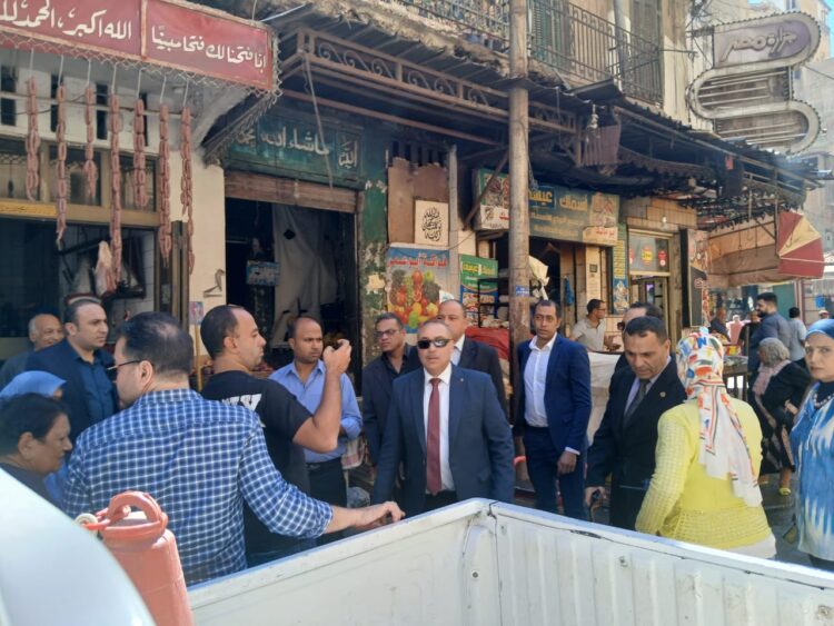 وكيل تموين الاسكندرية يقود حملة تموينية على الأسواق العمومية و المخابز
