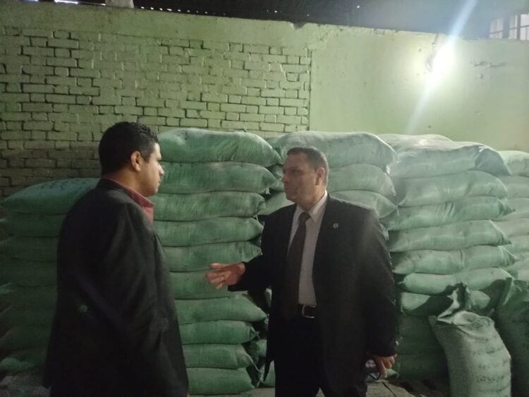 وكيل وزارة التموين بالاسكندرية يقود حملة فجرية على المخابز البلدية