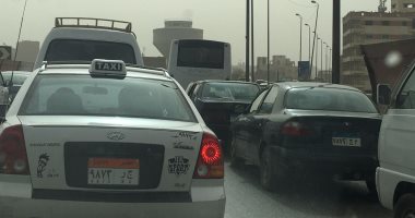 الجيزه والقاهره كثافه مروريه تشهدها الشوارع والمحاور الرابطه بين المحافظات
