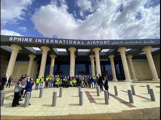 وفاة راكب بأزمة قلبية تتسبب بعودة طائرة إلى مطار سفنكس بعد إقلاعها