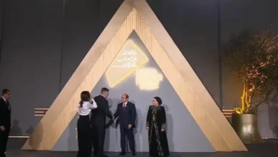 الرئيس السيسي وقرينته يستقبلان الزعماء المشاركين في حفل افتتاح المتحف المصري الكبير