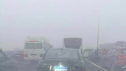 محافظة الإسكندرية تغلق الطريق الصحراوي من «بوابات العامرية» بسبب الشبورة