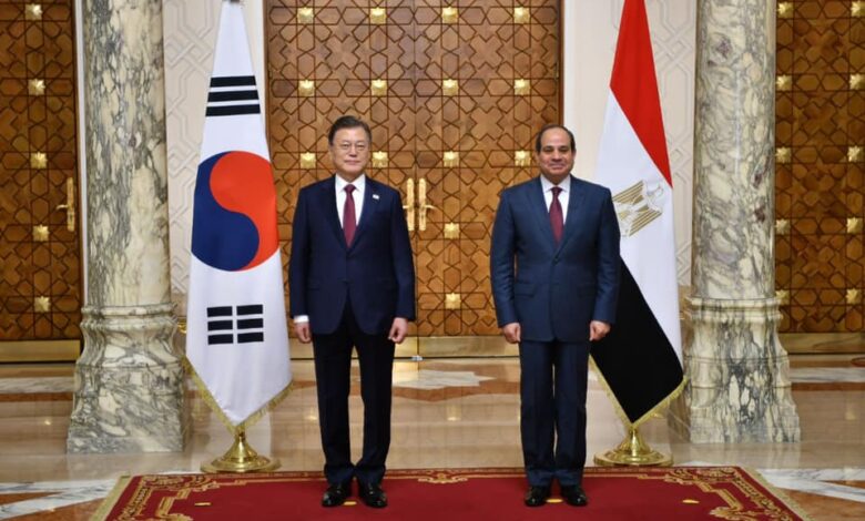 جلسة مباحثات مشتركة بين السيسي ونظيره الكوري الجنوبي