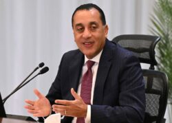 كلمه رئيس الوزراء: في مؤتمر صحفي قبل بدء الإحتفالية الكبرى لافتتاح المتحف المصري الكبير: