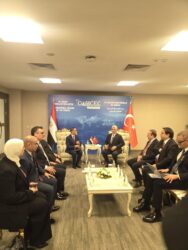 وزير الاستثمار يبحث مع وزير التجارة التركي تعزيز التبادل التجاري إلى 15 مليار دولار. 