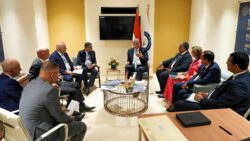 وزير البترول يبحث تعزيز الشراكات مع رؤساء وقادة شركات الطاقة العالمية. 