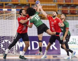 الأهلي يتأهل إلى نهائي كأس السوبر المصري بعد الفوز على سبورتنج