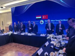 وزير الخارجية يزور مقر اتحاد الغرف والبورصات التركية (TOBB) في أنقرة. 