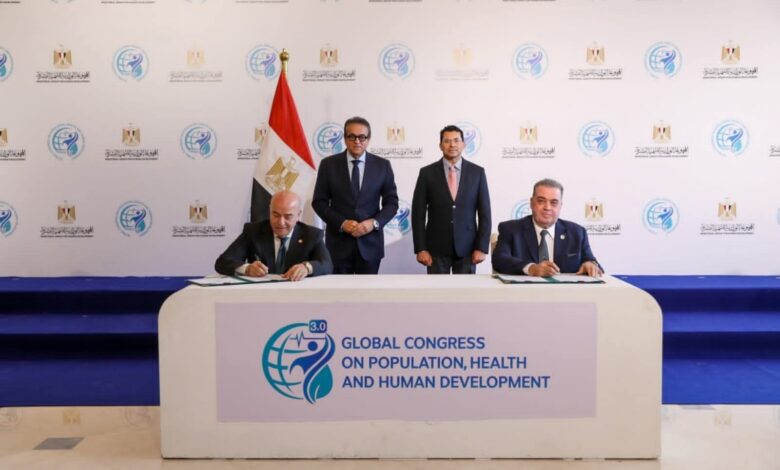 توقيع مذكرة تفاهم بين «الصحة» و«الشباب والرياضة» لحماية الرياضيين.