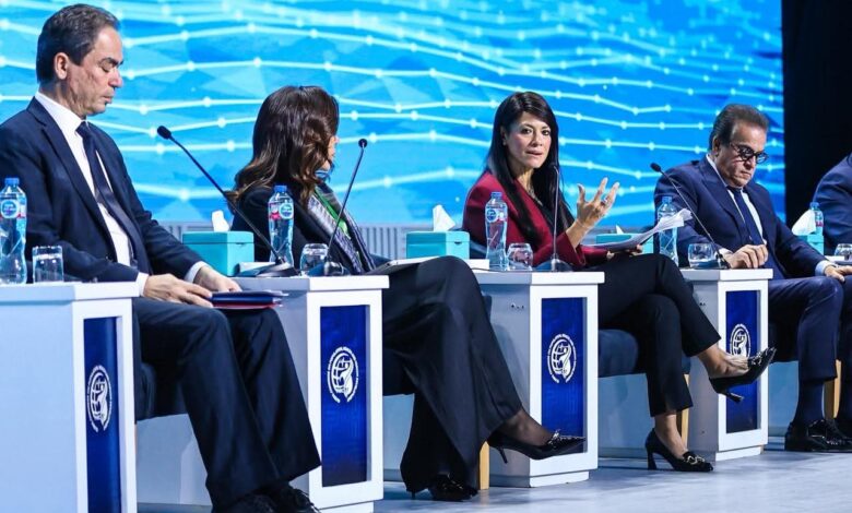 وزيره التخطيط تشارك في جلسة حوارية عقب إطلاق الاستراتيجية الوطنية للصحة الرقمية.