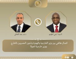 إتصال هاتفي بين وزير الخارجية ونظيره الأنجولي